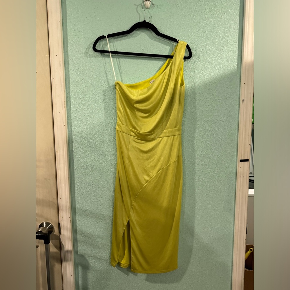 Dress the Population Yellow One-Shoulder Midi Dress